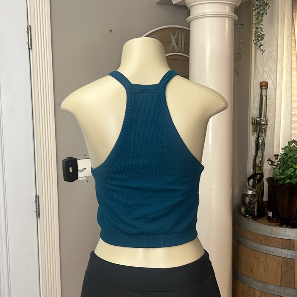 Fabletics - Picture 3 of 4